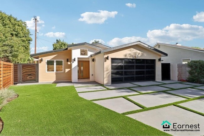 property at 4656 Greenbush Ave