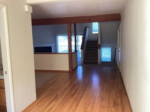 288 Dry Creek Rd in Aptos, CA - Building Photo - Building Photo