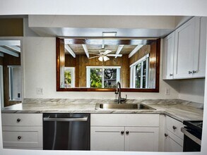 515 Cypress Rd in Vero Beach, FL - Building Photo - Building Photo