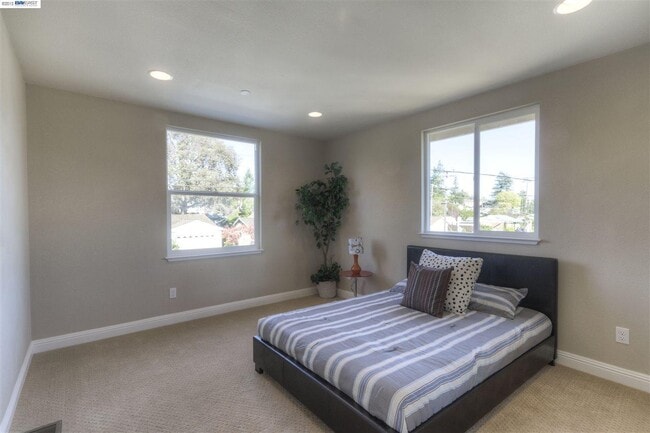 3571 Christensen Ln, Unit 3571B in Castro Valley, CA - Building Photo - Building Photo
