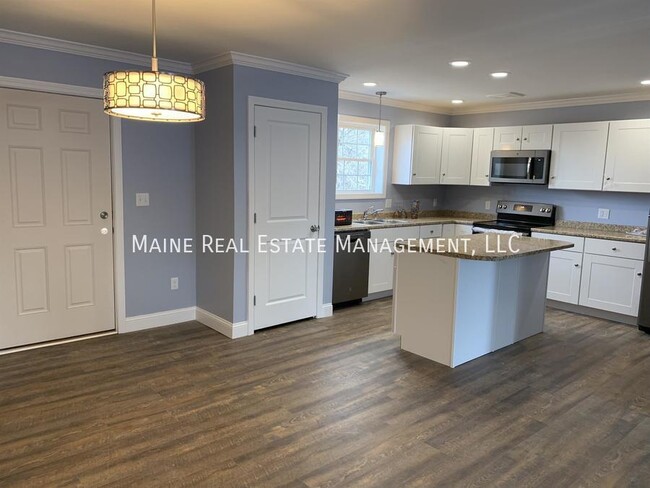 property at 66 Basketball Ct