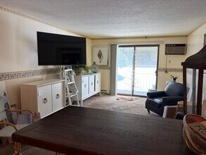 467 High St in Hampton, NH - Building Photo - Building Photo