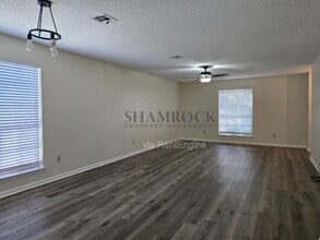 6625 Dunn Dr in Waco, TX - Building Photo - Building Photo