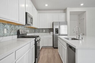 1118 Junipine Ave in North Las Vegas, NV - Building Photo - Building Photo
