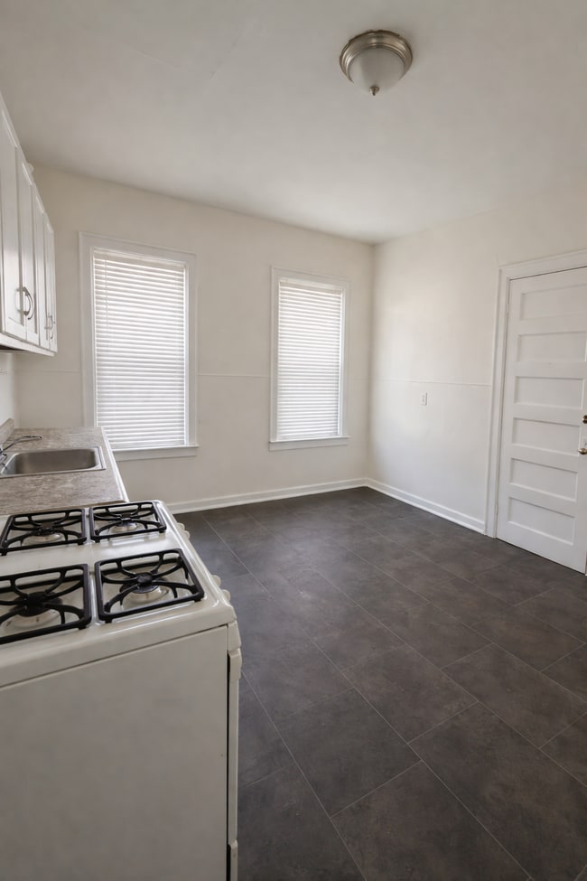 3809 W Galena St in Milwaukee, WI - Foto de edificio - Building Photo