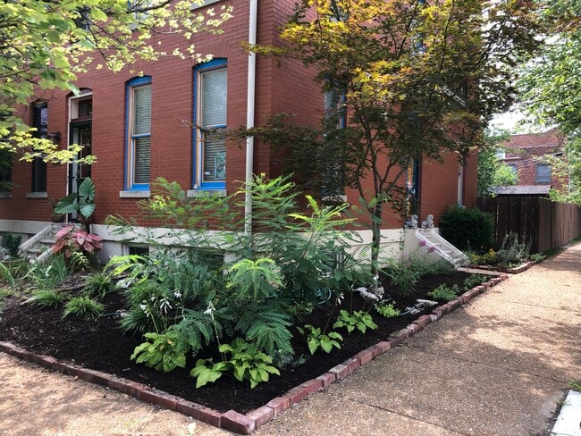 1626 Carroll St in St. Louis, MO - Building Photo - Building Photo