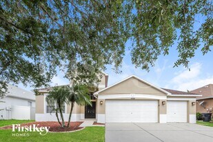 9409 Laurel Ledge Dr in Riverview, FL - Building Photo