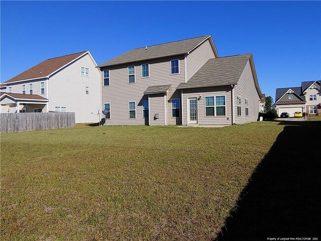 952 Ronald Reagan Drive in Fayetteville, NC - Building Photo - Building Photo