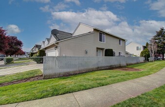 3020 NE 116th Ave in Vancouver, WA - Building Photo - Building Photo