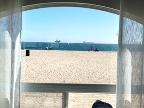 1319 Seal Way, Unit A in Seal Beach, CA - Building Photo - Building Photo