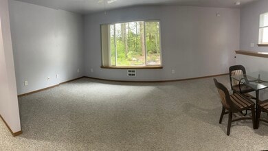 10913 60th Ave, Unit #1 in Gig Harbor, WA - Foto de edificio - Building Photo