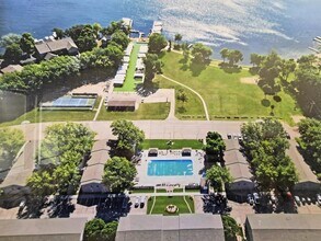 3201 Emerson St in Milford, IA - Building Photo - Building Photo