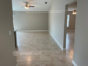 566 Oldenberg St SW in Palm Bay, FL - Building Photo - Building Photo