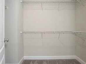 1059 Johnson St in Raeford, NC - Building Photo - Building Photo