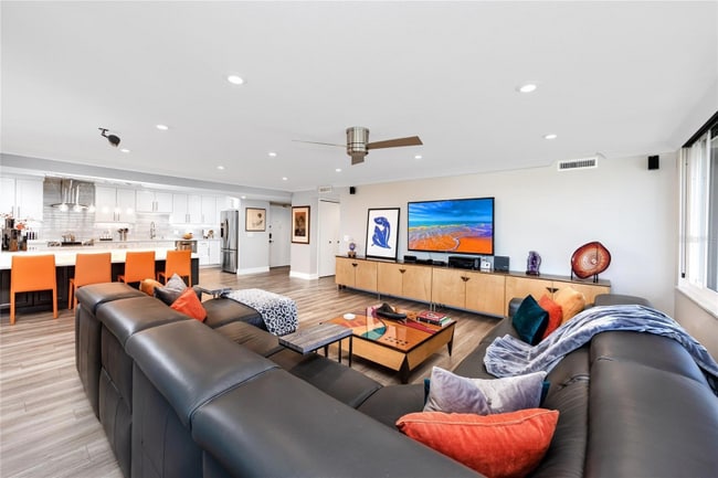 property at 736 Island Way