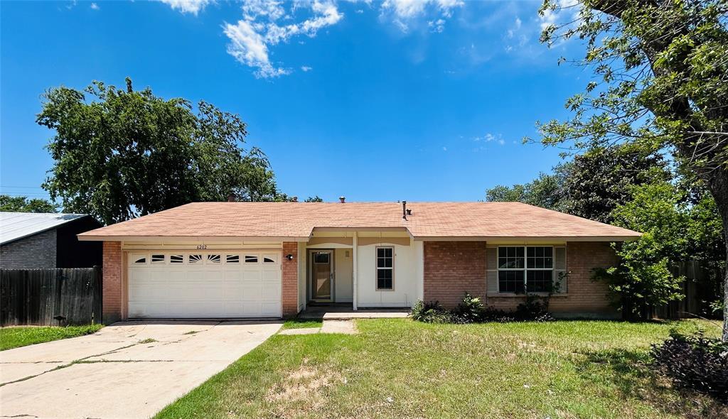 6202 Libyan Dr in Austin, TX - Building Photo