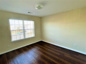 14 Miller Park Cir in Port Wentworth, GA - Building Photo - Building Photo