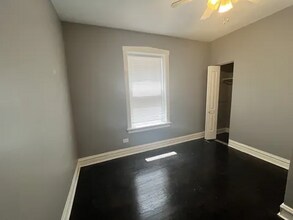7924 S May St in Chicago, IL - Building Photo - Building Photo