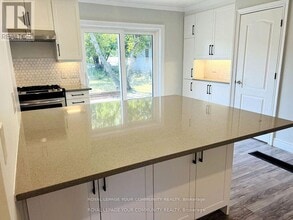 93 Westmount Dr S in Orillia, ON - Building Photo - Building Photo