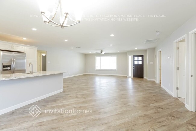 6827 S Willow Dr in Tempe, AZ - Building Photo - Building Photo