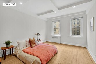 250 Cabrini Blvd in New York, NY - Building Photo - Building Photo