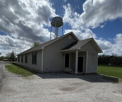 7082 SE 66th Terrace in Riverton, KS - Building Photo