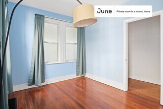 Private bedroom in 6 bed/2 bath Home in Boston, MA - Building Photo - Building Photo