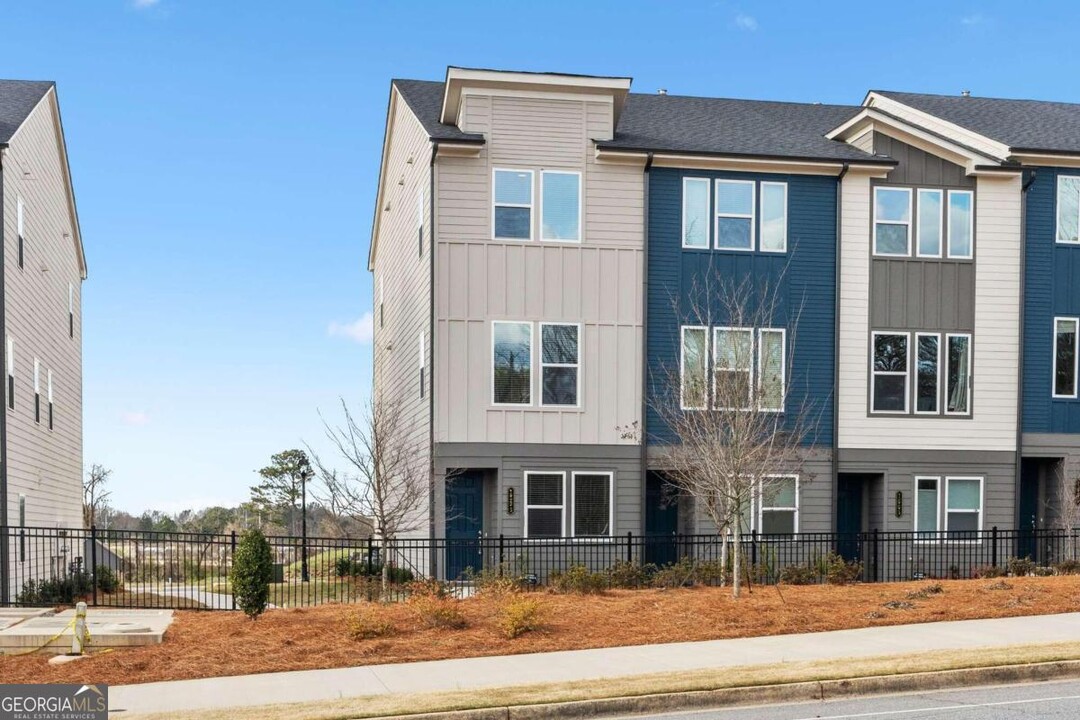 1599 Layton Ln NW in Atlanta, GA - Building Photo