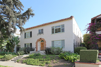 827 12th St in Santa Monica, CA - Building Photo - Primary Photo