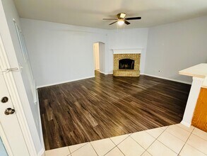 5832 Swords Dr in Fort Worth, TX - Building Photo - Building Photo