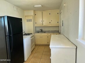 4201 Edgar Park Ave in El Paso, TX - Building Photo - Building Photo