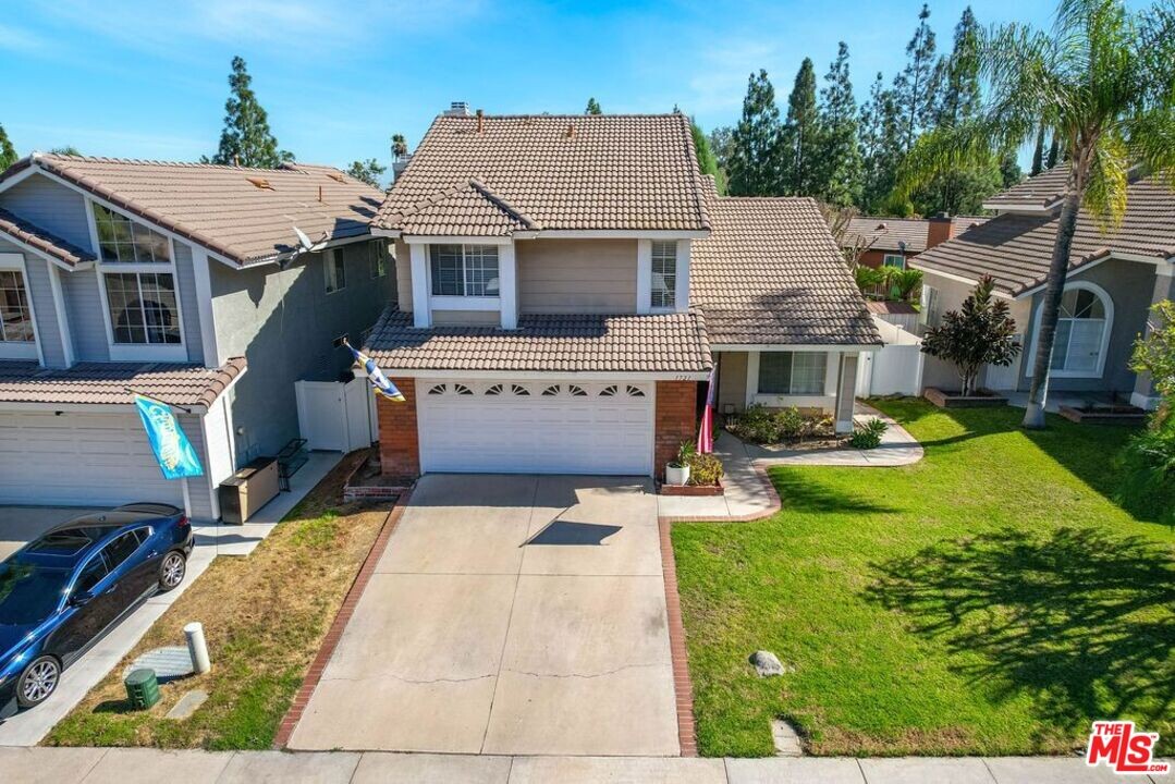 1721 Sugar Pine Dr in Corona, CA - Building Photo