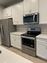 2395 Arbor Wind Dr in Lutz, FL - Building Photo - Building Photo