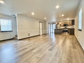 1425 E Seleta Ln in Coeur d'Alene, ID - Building Photo - Building Photo