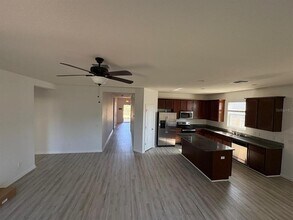 3947 Wind Dancer Cir in St. Cloud, FL - Building Photo - Building Photo