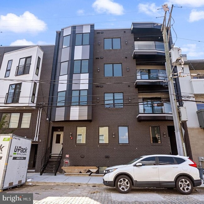 property at 408 N Front St