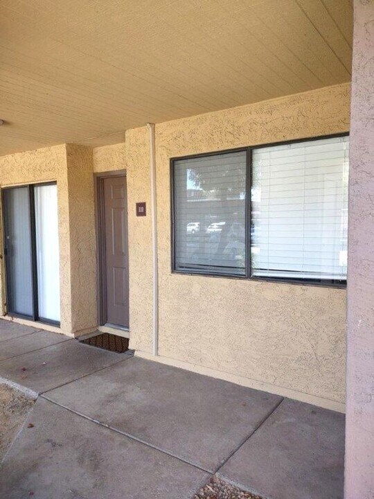3601 W Tierra Buena Ln in Phoenix, AZ - Building Photo