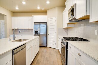 1423 29th St NW in Puyallup, WA - Building Photo - Building Photo