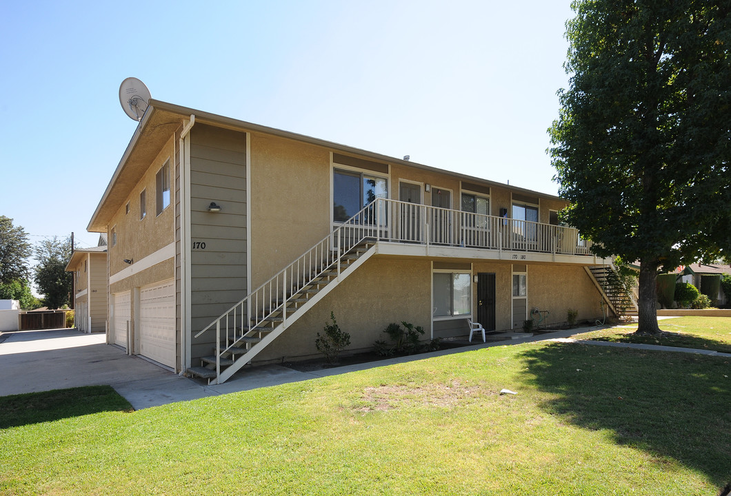 170 S Laurel Ave in Upland, CA - Building Photo