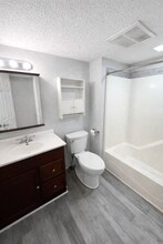 2015 W Wilkins St in Indianapolis, IN - Building Photo - Building Photo