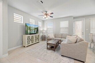 3104 Planters Peak Dr in Houston, TX - Building Photo - Building Photo