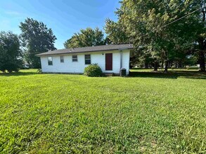 29 Martin Cir in Ash Flat, AR - Building Photo - Building Photo