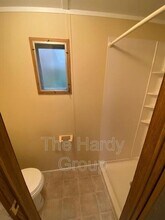 210 Ash St in Decherd, TN - Building Photo - Building Photo