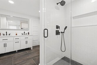 35 Woodland Ave in Westhampton Beach, NY - Building Photo - Building Photo