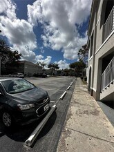 1661 SE 28th St in Homestead, FL - Foto de edificio - Building Photo