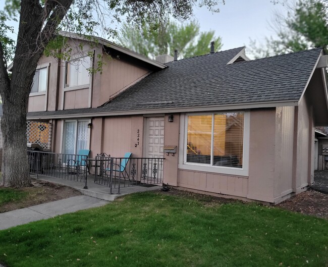 2243 Oppio St in Sparks, NV - Building Photo - Building Photo