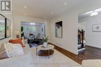 30 Misty Moor Dr in Richmond Hill, ON - Building Photo - Building Photo