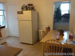 162 Kelton St in Boston, MA - Building Photo - Building Photo