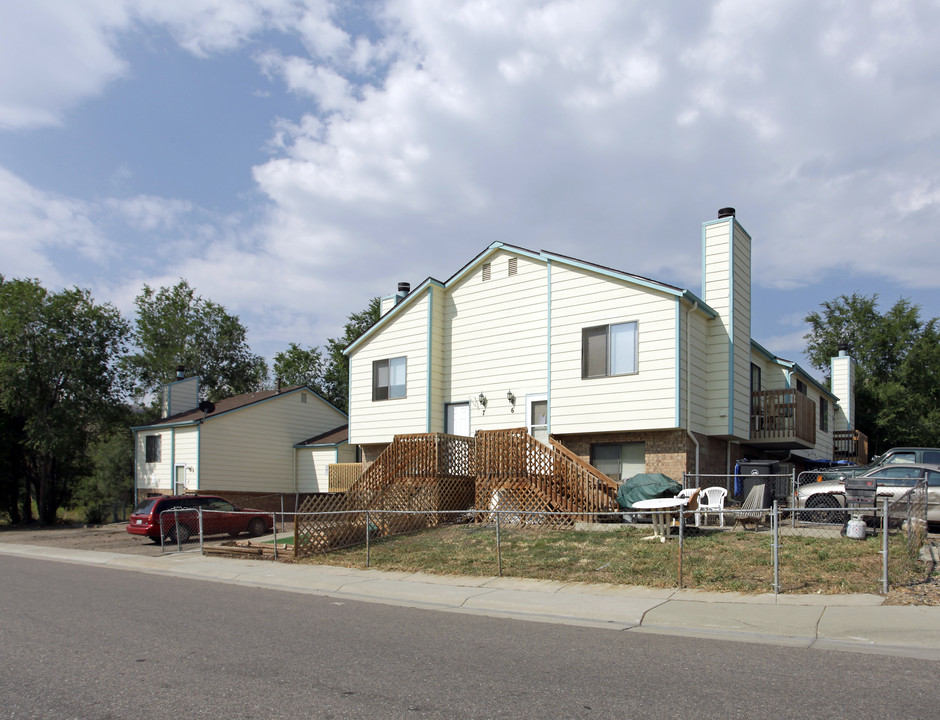 West 3rd Townhomes in Golden, CO - Building Photo