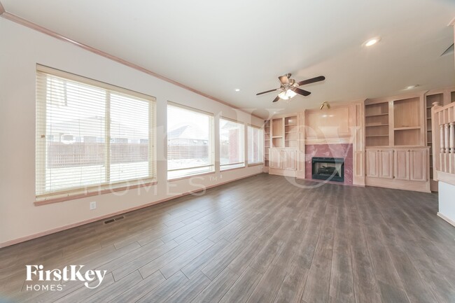 1216 Pine Valley in Edmond, OK - Building Photo - Building Photo